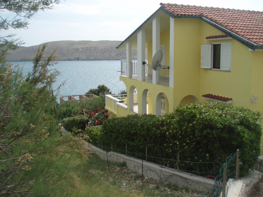 Apartments Roza Miskovici Exterior photo