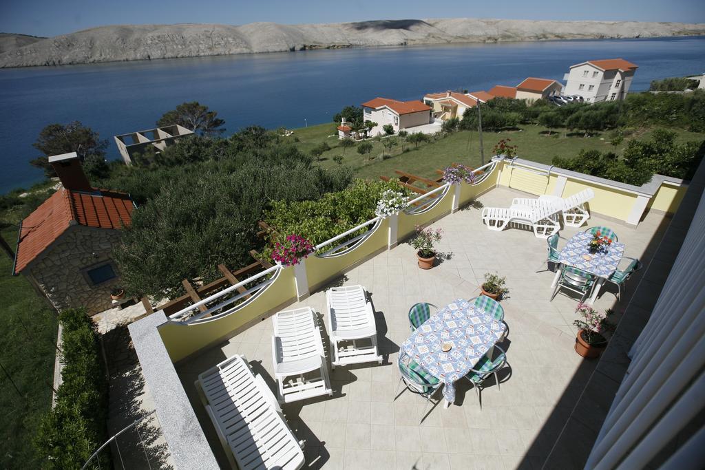 Apartments Roza Miskovici Exterior photo