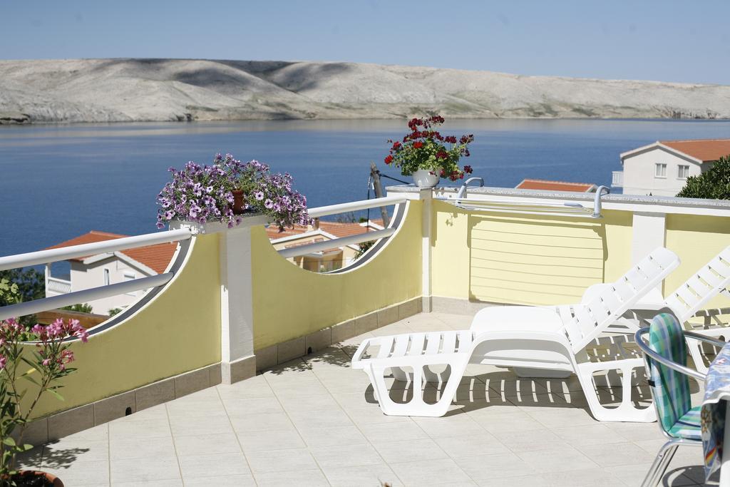 Apartments Roza Miskovici Exterior photo