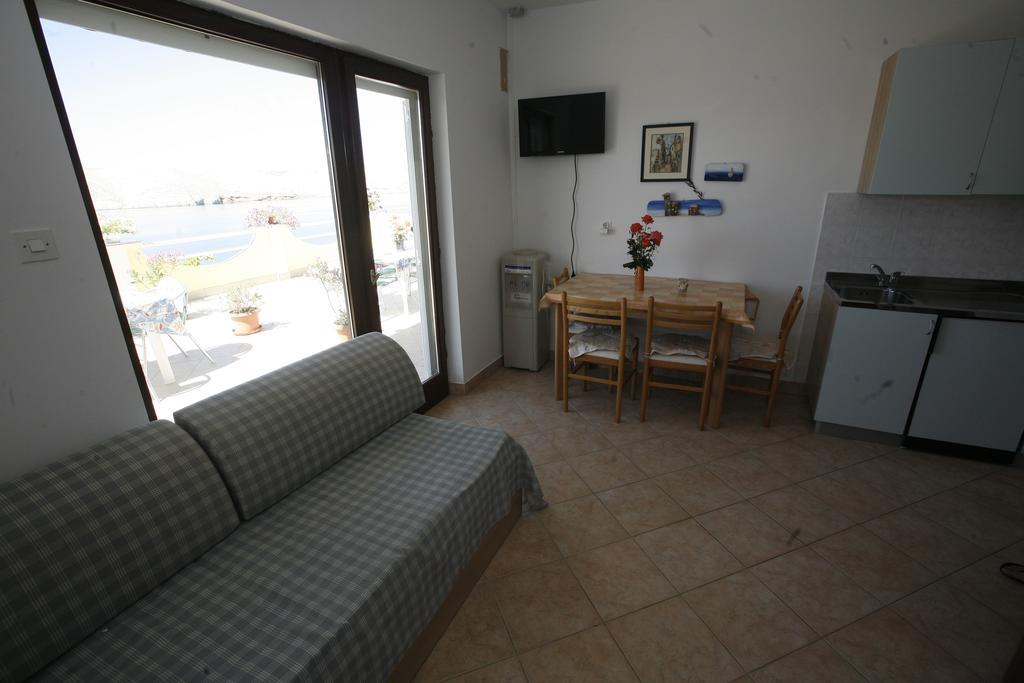 Apartments Roza Miskovici Exterior photo